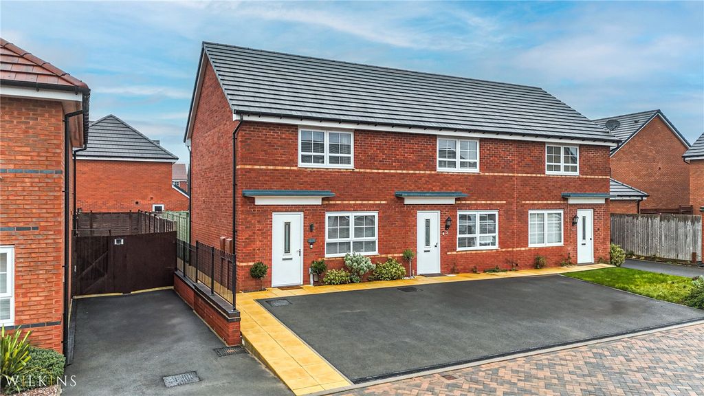 Property photo 1 of 25 Picture No. 03