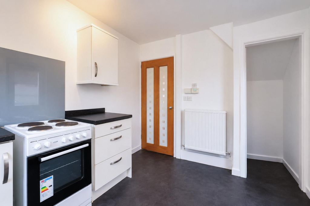 Property photo 3 of 15 10-03.Jpg
