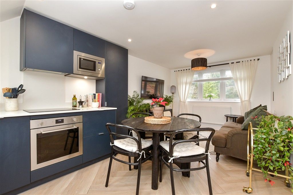 Property photo 3 of 13 Kitchen / Lounge / Diner