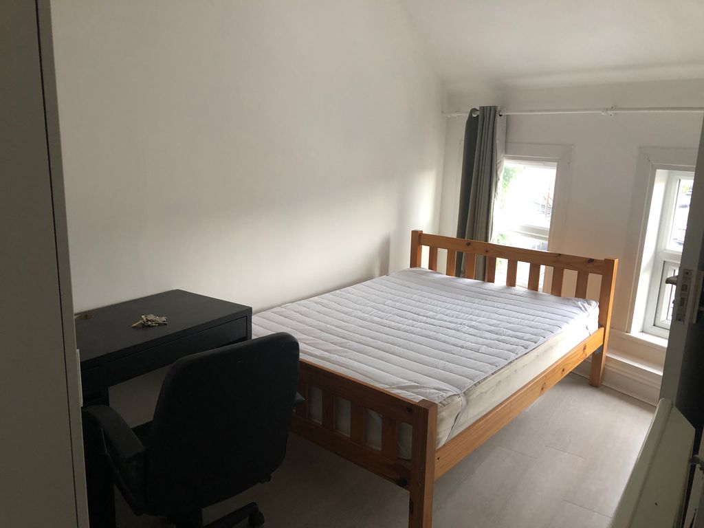 Property photo 1 of 4