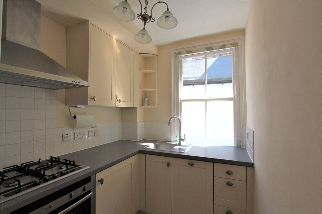 Property photo 3 of 8 Picture No. 07