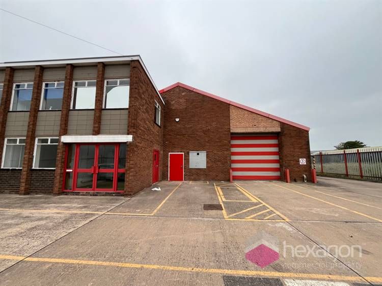 Property photo 1 of 8