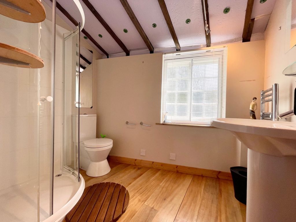 Property photo 2 of 11 View