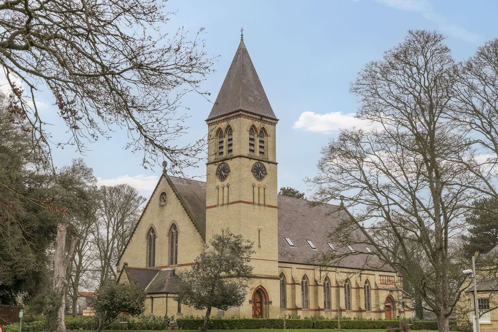 Additional image 25 of 2 bed flat for saleKingsley Avenue, Fairfield, Hitchin SG5