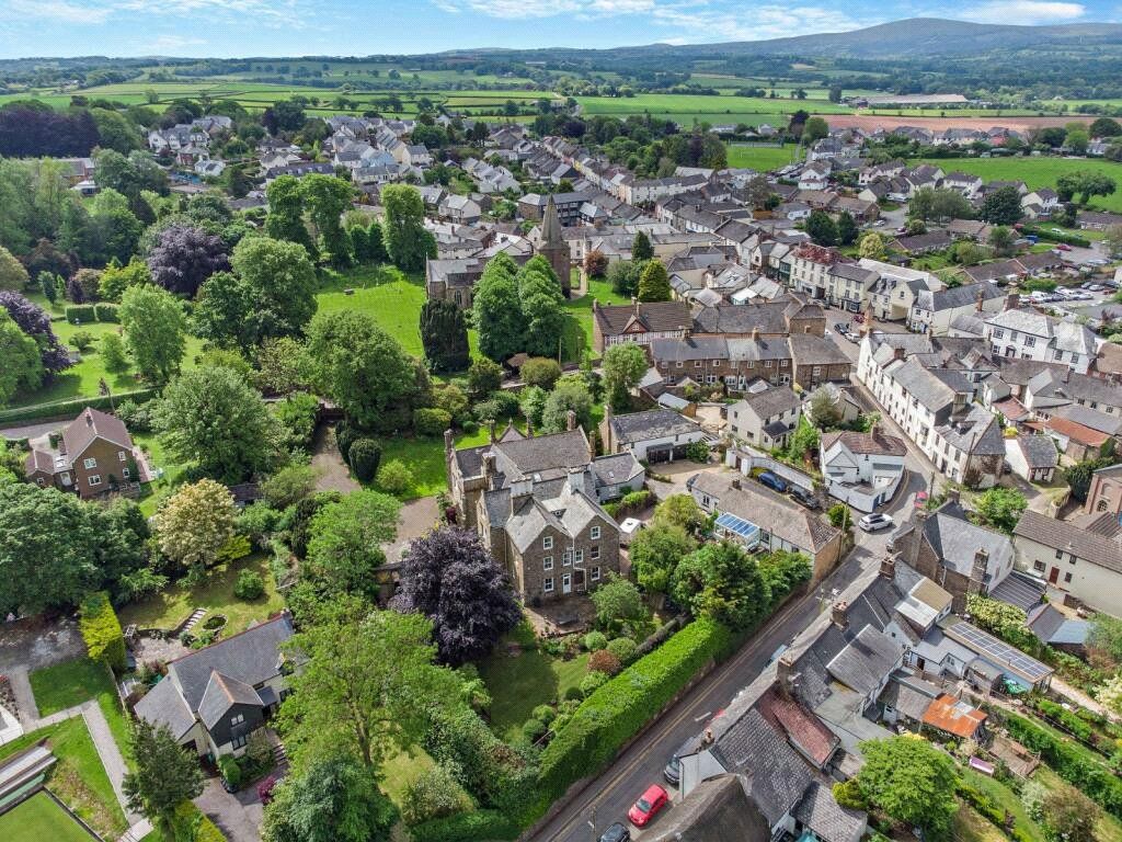 Property photo 2 of 21 Ariel