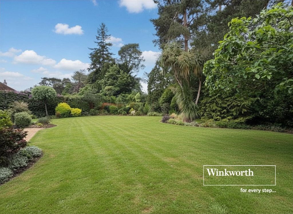 Additional image 17 of 3 bed flat for saleGolf Links Road, Ferndown, Dorset BH22