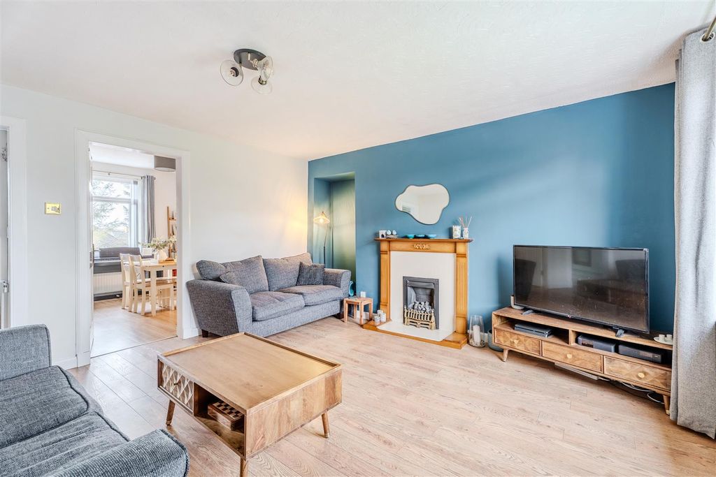 Property photo 3 of 22 131Scotia-17.Jpg