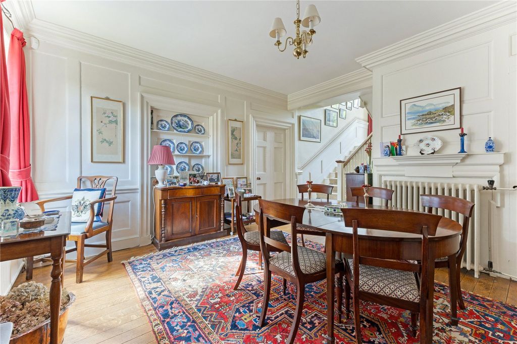 Property photo 3 of 14 Dining Room