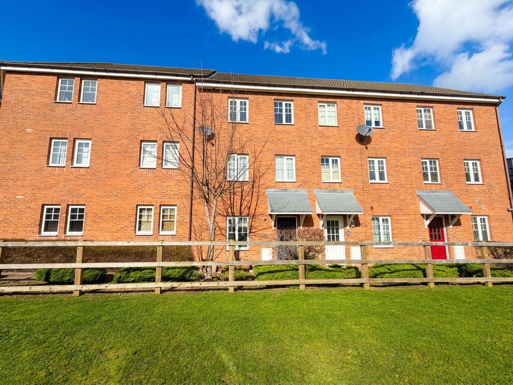 Property photo 1 of 13 Front