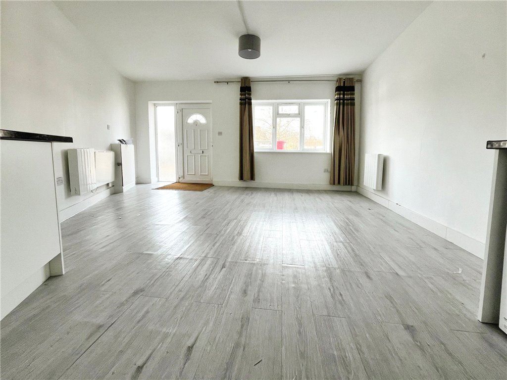 Property photo 1 of 5 Studio