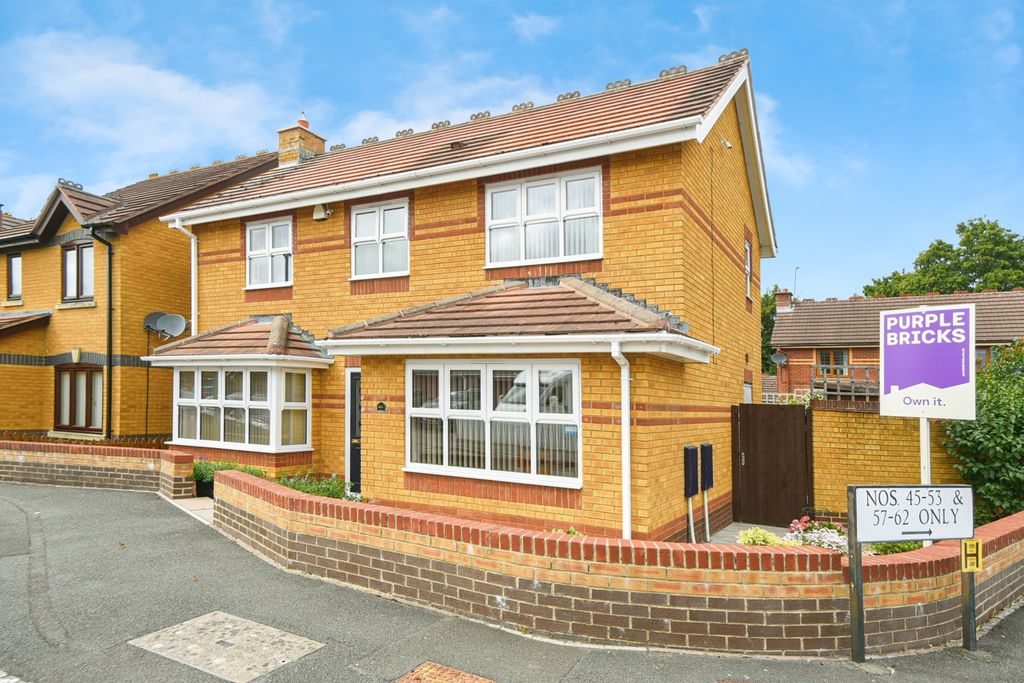 Property photo 2 of 22