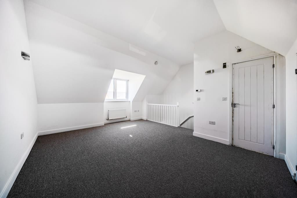 Property photo 3 of 19 Bedroom