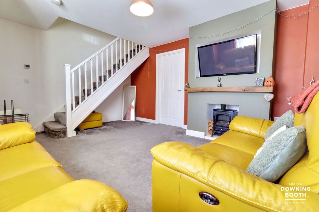 Property photo 3 of 22