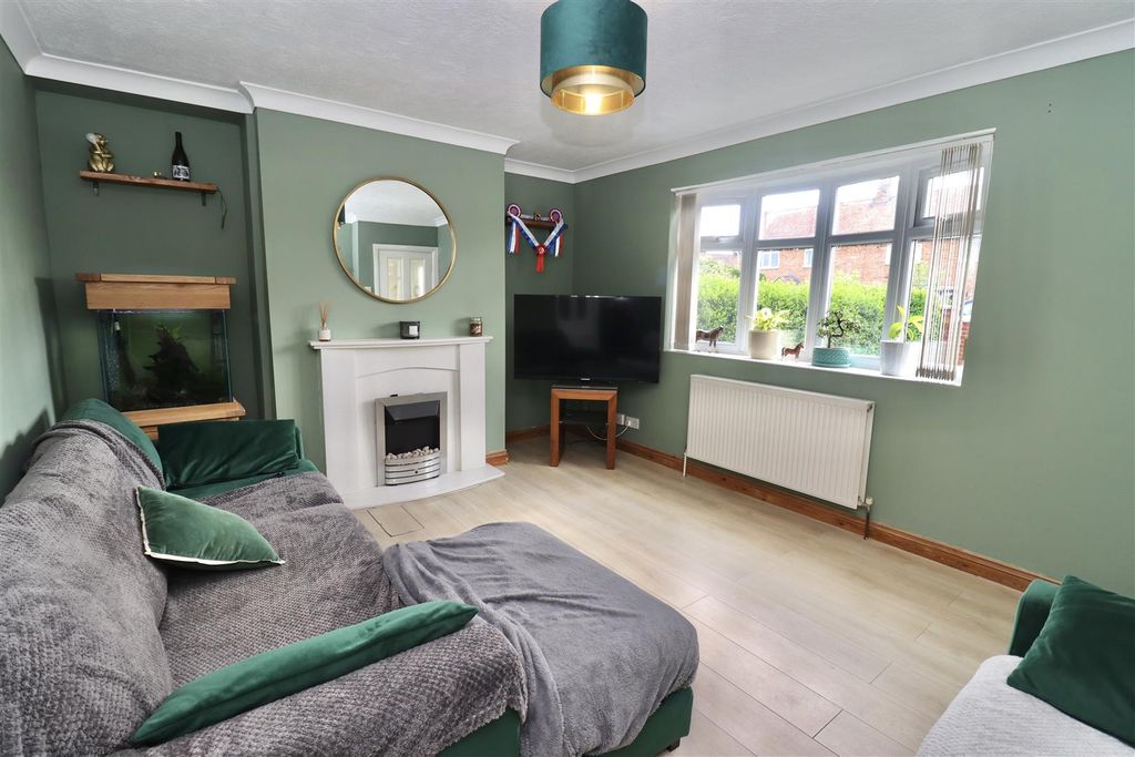 Property photo 3 of 16 Img_2158.Jpg