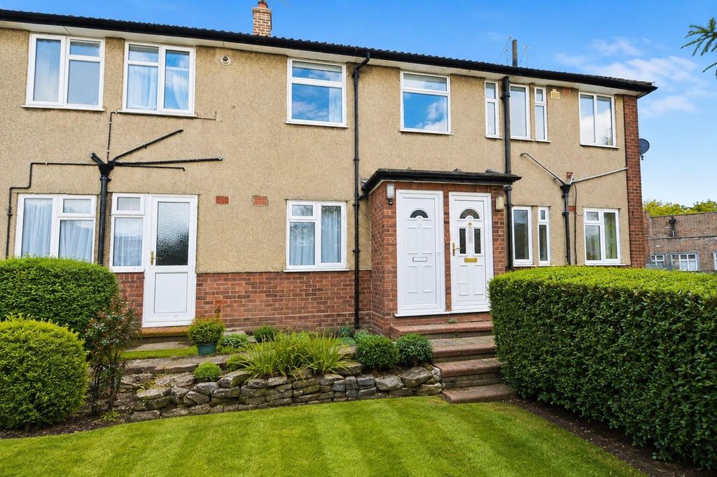 Property photo 1 of 8 1 Milldene.Jpg