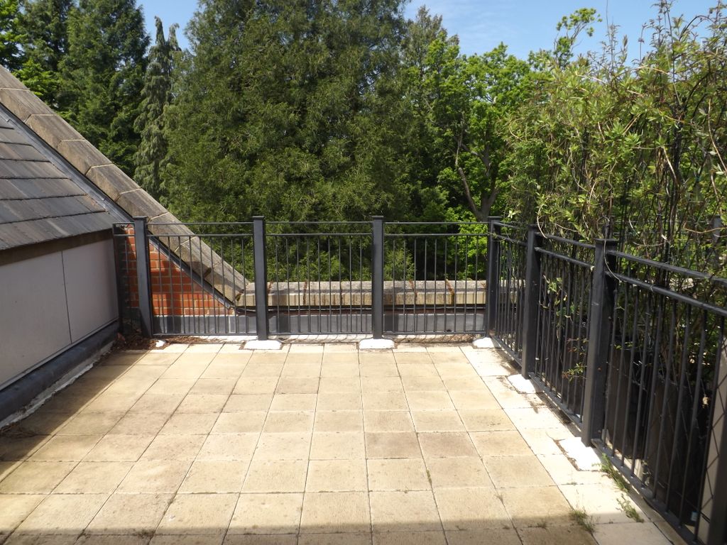 Property photo 3 of 6