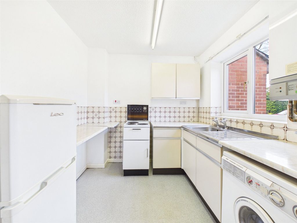 Property photo 2 of 11 Picture No. 02