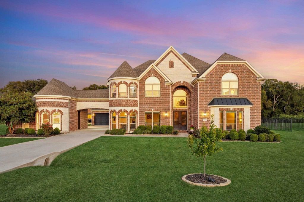 Property photo 1 of 31