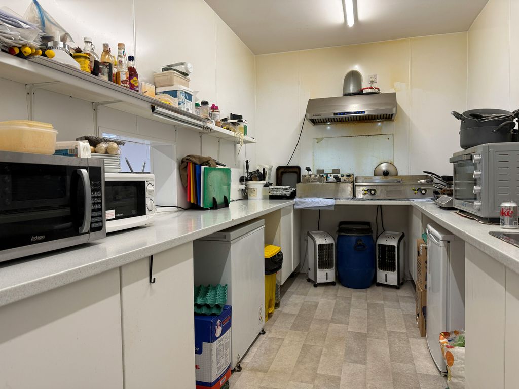 Property photo 3 of 6 20260218_145932211_Ios.Jpg