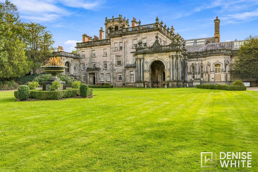 Property photo 2 of 47 Biddulph Grange
