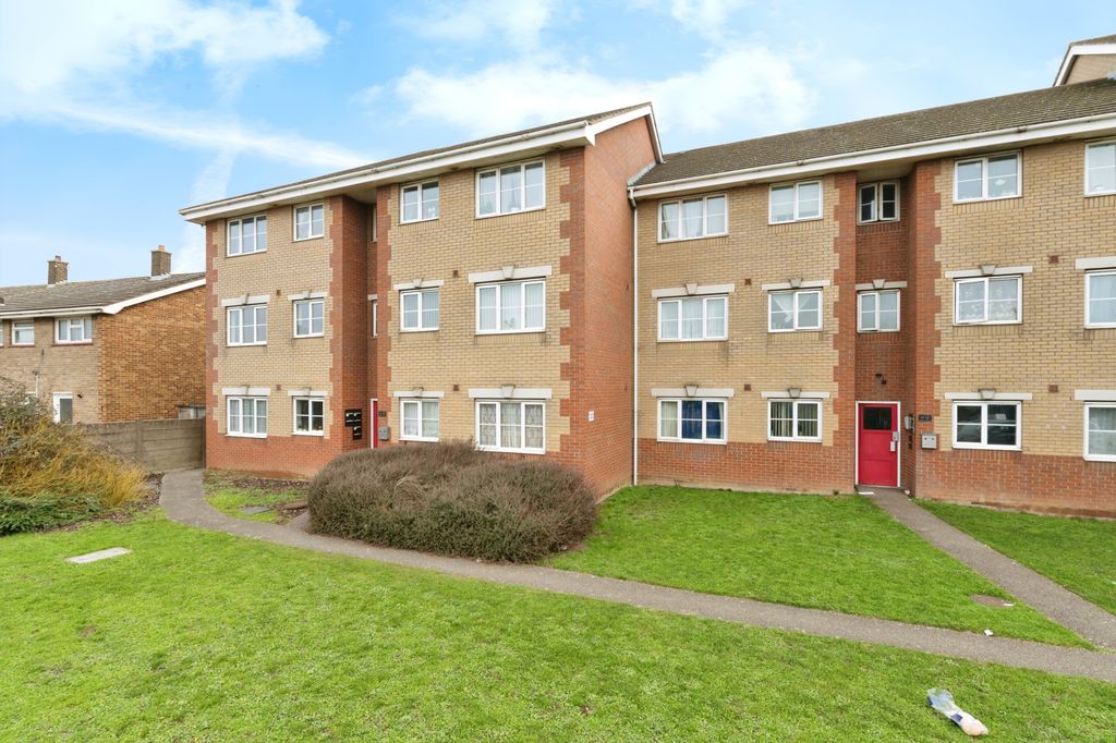 Property photo 1 of 15