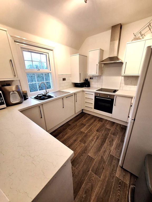 Property photo 3 of 4 High Street Cranleigh Kitchen