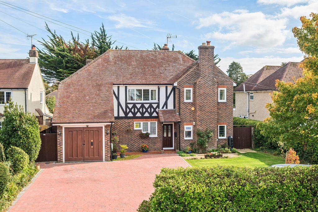 Property photo 1 of 21