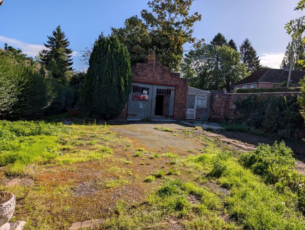 Property photo 2 of 20