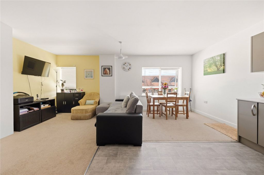Property photo 2 of 16 Picture No. 09