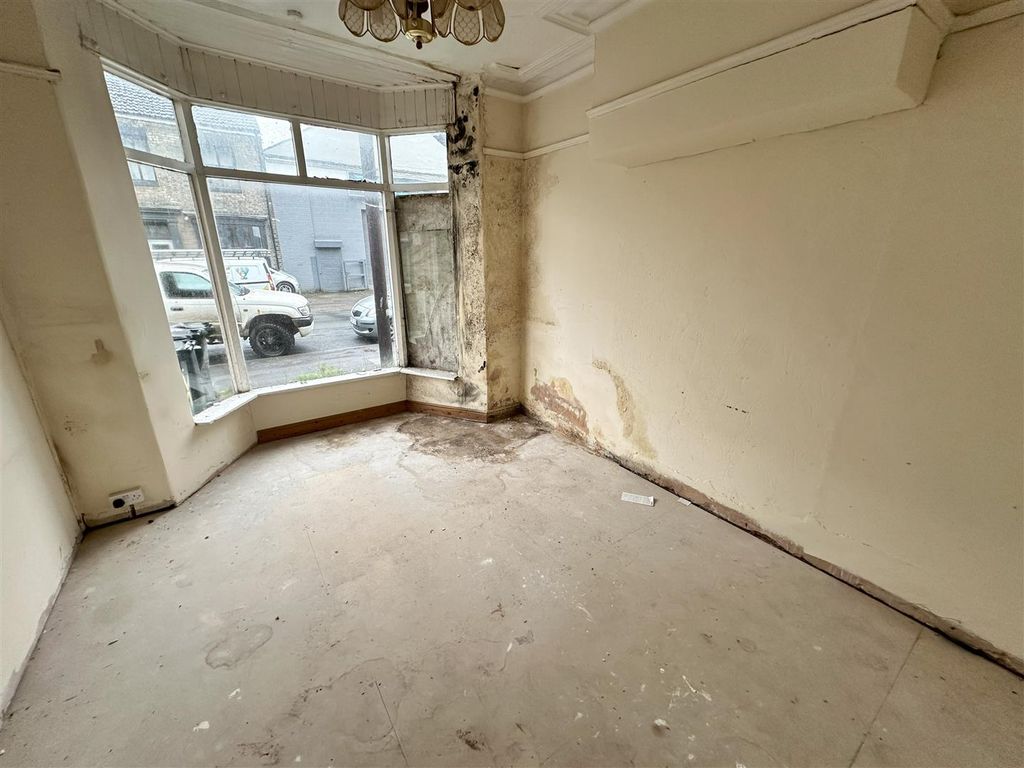 Property photo 3 of 13 D3.Jpg