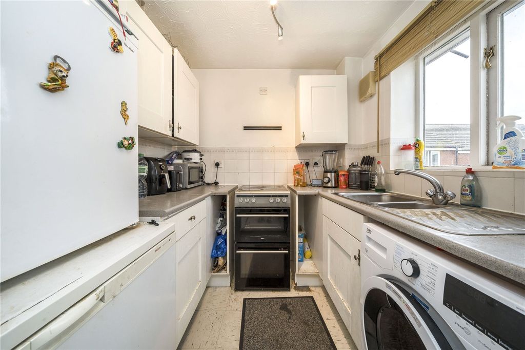 Property photo 3 of 6 Picture No. 04