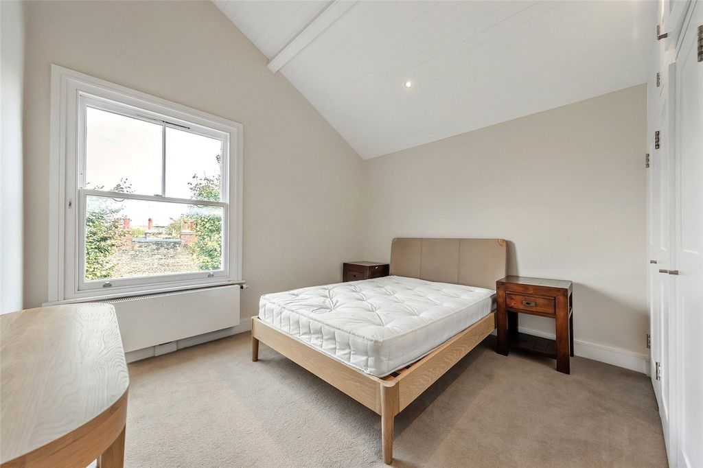 Property photo 2 of 4 Picture No. 09