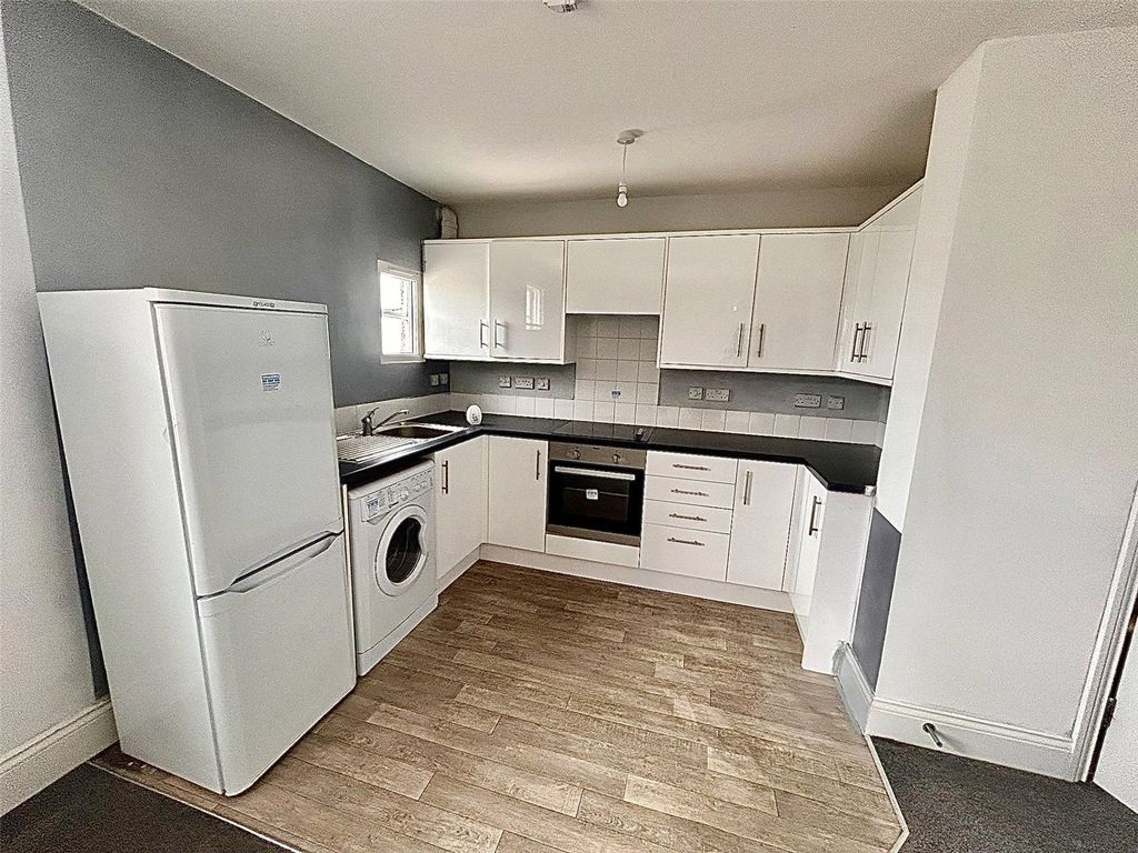 Property photo 3 of 10 Picture No. 09