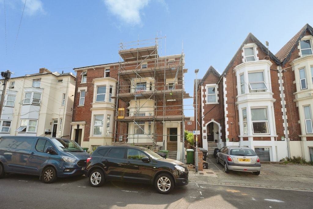 Property photo 2 of 17 Pbox-Img.Jpg