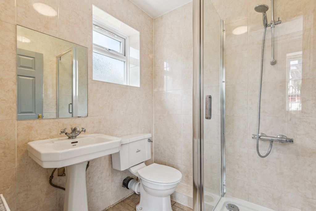 Property photo 3 of 9