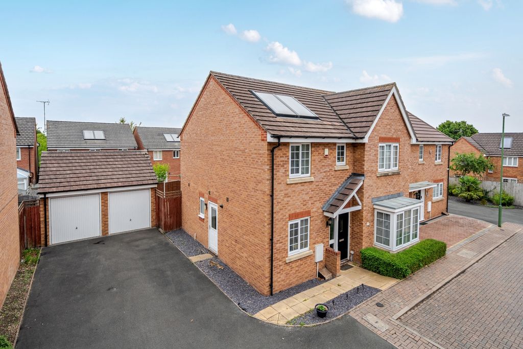 Property photo 1 of 13 1327166-1-687F94Ca07Db0