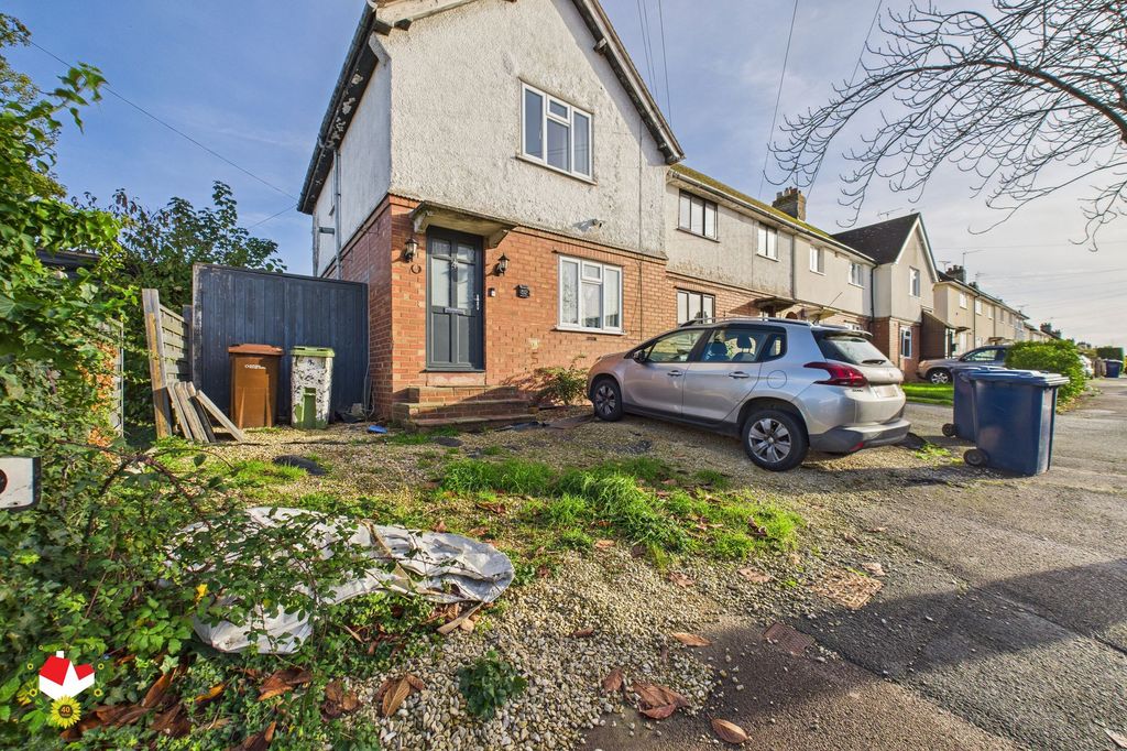 Property photo 1 of 11