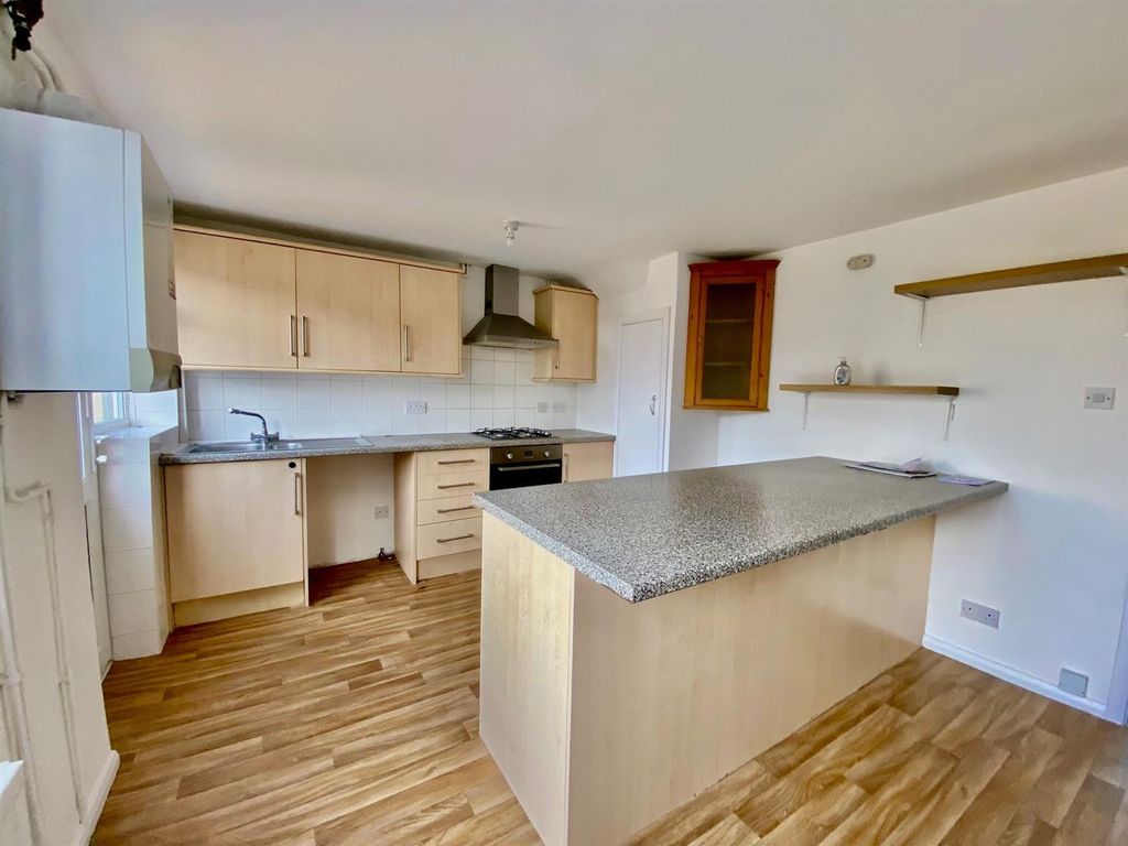 Property photo 3 of 8 P7.Jpg