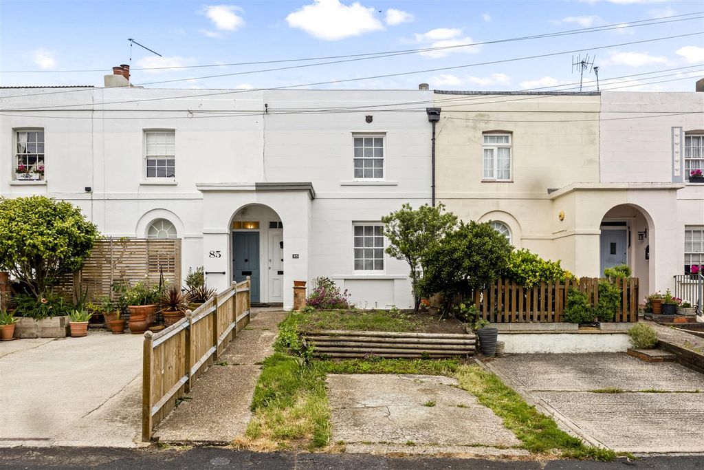 Property photo 1 of 23