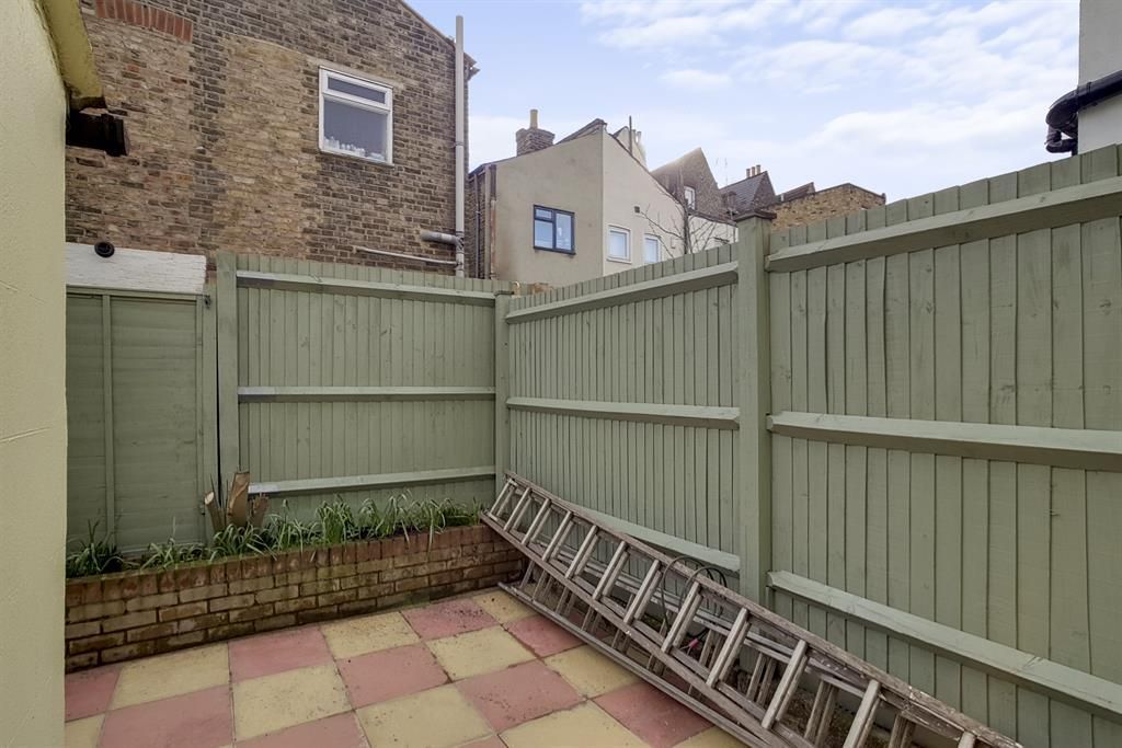 Property photo 3 of 13