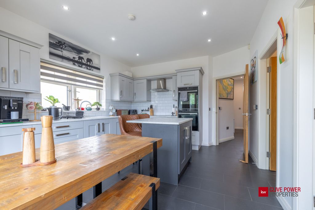 Additional image 14 of 4 bed detached house for saleBelvedere Heights, Warrenpoint BT34