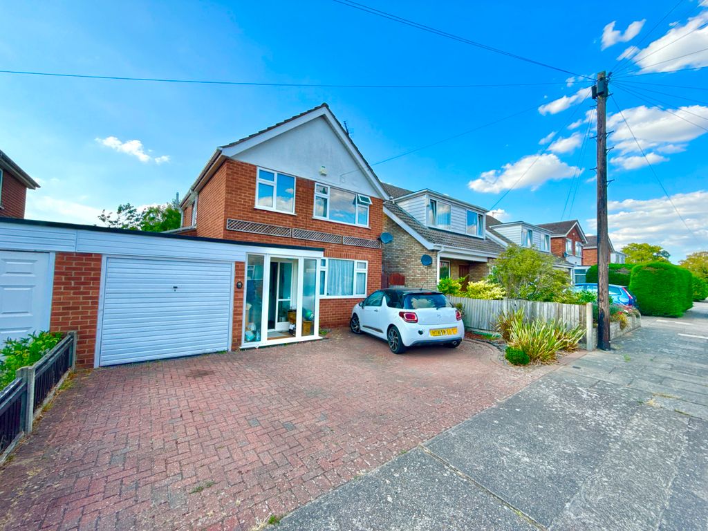 Property photo 1 of 20