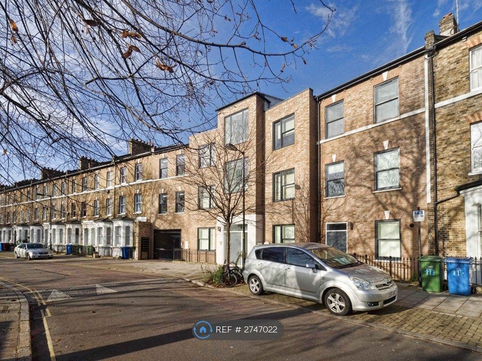 Property photo 3 of 11