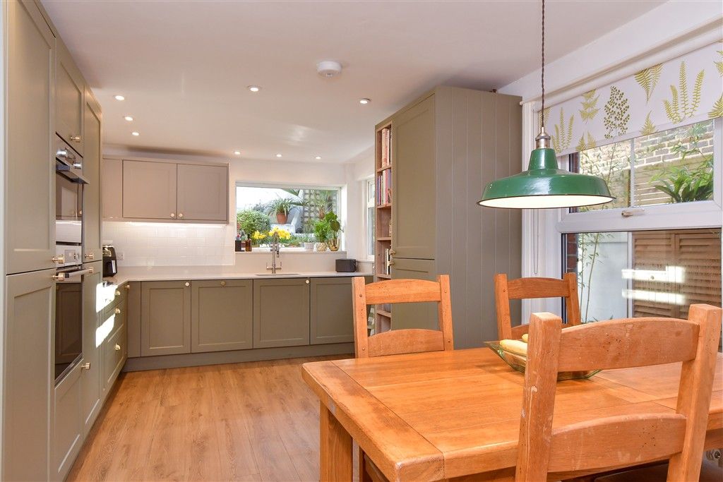 Property photo 3 of 18 Kitchen/ Breakfast Room