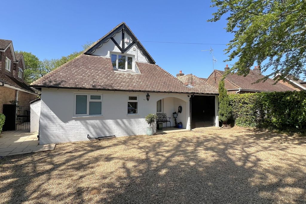 Property photo 1 of 22