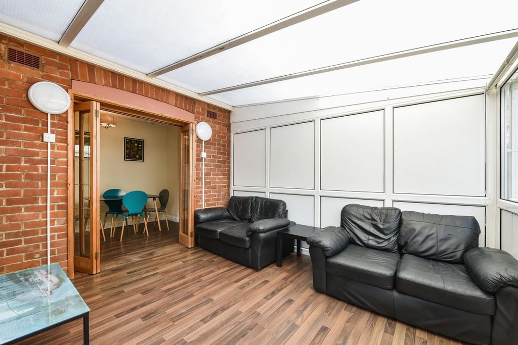 Property photo 3 of 20 Ph9_6111950