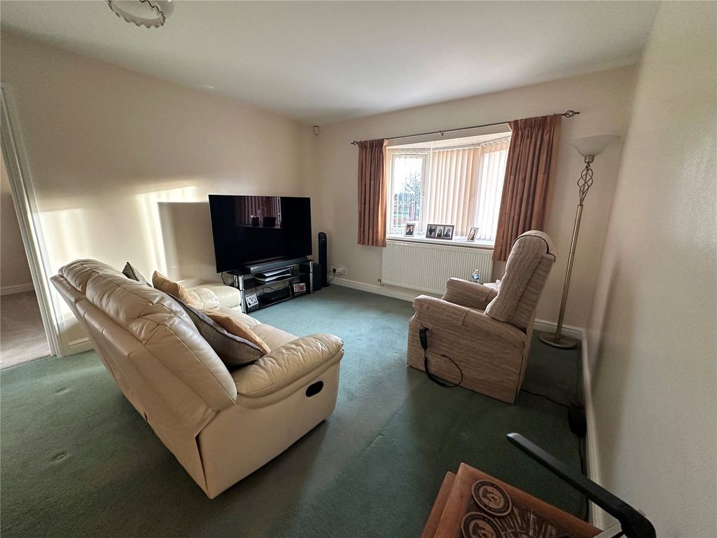 Property photo 3 of 6 Picture No. 03