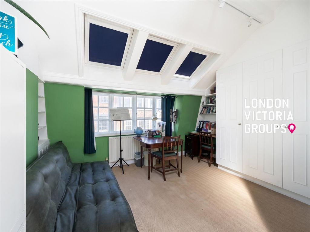 Property photo 3 of 10 1-9809.Jpg