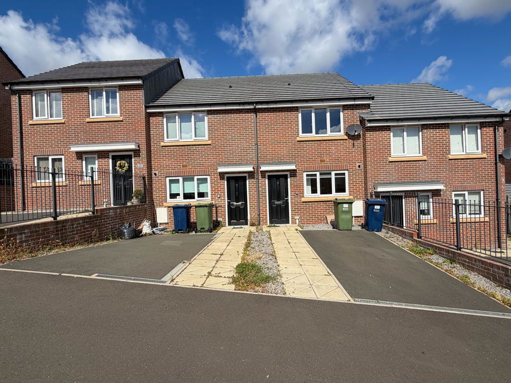 Property photo 1 of 13 External