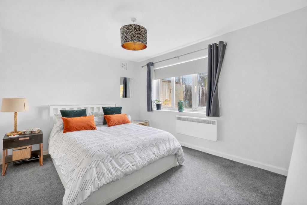 Property photo 3 of 14 Photo 10